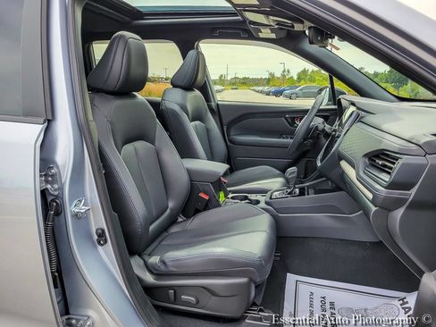 Used 2025 Subaru Forester Limited w/ Popular Package #1 AWD/4WD image 35