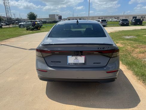 Certified 2023 Honda Accord Sport image 7