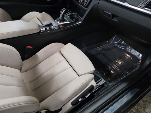 Used 2017 BMW 430i xDrive Convertible image 17