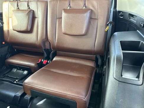 Used 2021 Toyota 4Runner Limited AWD/4WD image 18
