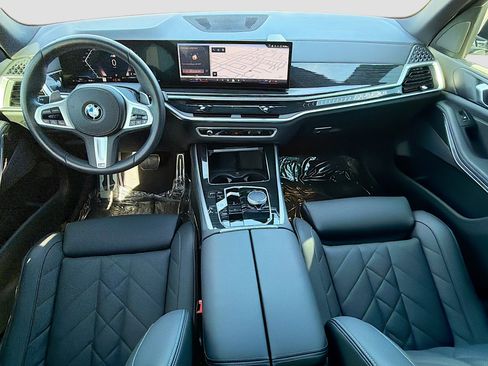Used 2024 BMW X5 sDrive40i w/ M Sport Package image 15
