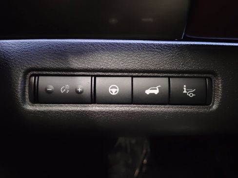 Certified 2024 Nissan Pathfinder Platinum w/ Cargo Package image 31