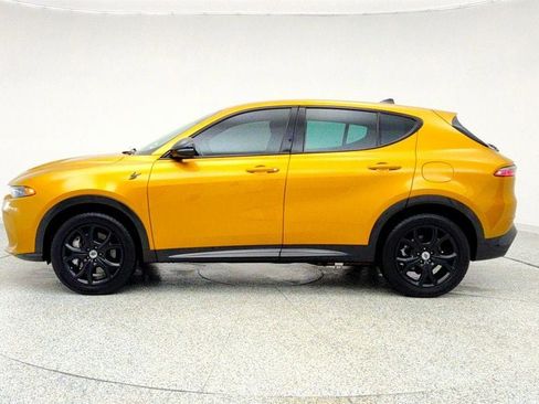 Used 2024 Dodge Hornet R/T w/ R/T Blacktop Package image 8