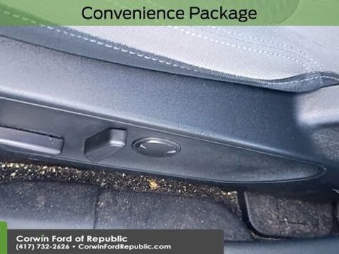 Used 2021 Ford Escape SE w/ SE Sport Appearance Package FWD image 5