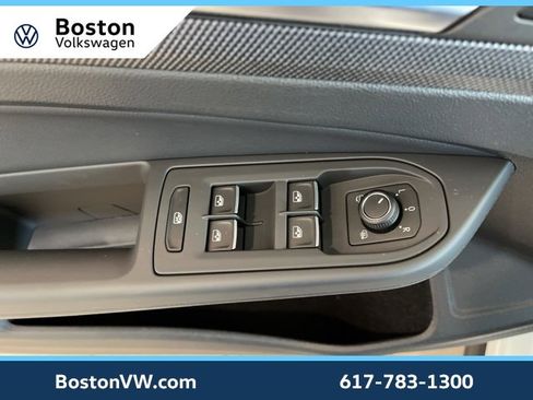 New 2025 Volkswagen GTI Autobahn image 22