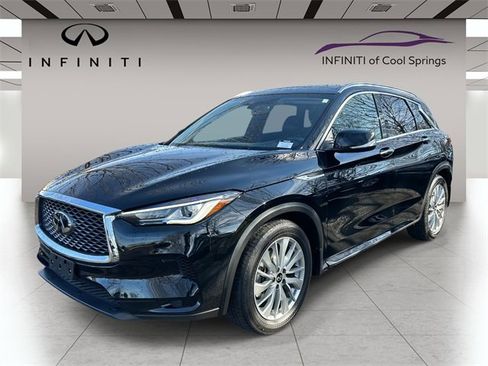 Certified 2025 INFINITI QX50 Luxe image 3