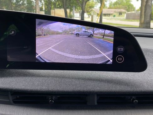 Used 2023 Lucid Air Pure image 22