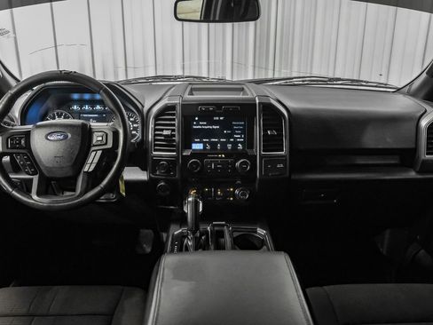 Used 2016 Ford F150 XLT w/ Equipment Group 302A Luxury image 12