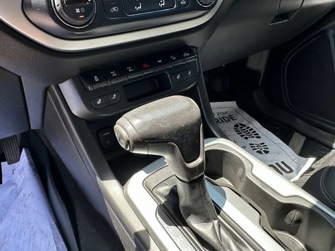 Used 2018 Chevrolet Colorado ZR2 AWD/4WD image 21