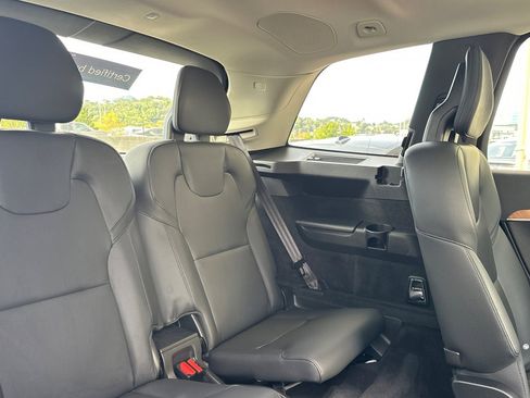 Certified 2023 Volvo XC90 T8 Plus w/ Protection Package image 18