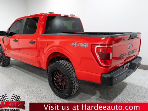 Used 2023 Ford F150 XLT image 3
