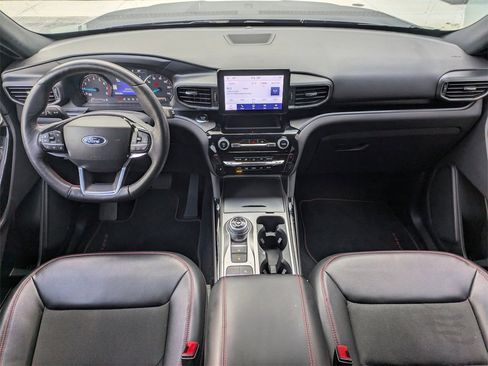 Used 2022 Ford Explorer ST-Line w/ Class IV Trailer Tow Package image 15