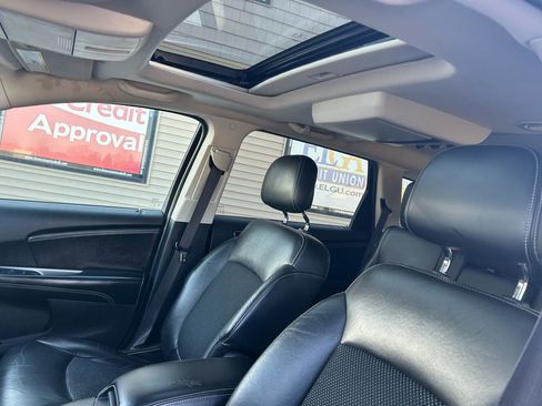 Used 2017 Dodge Journey Crossroad image 20