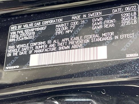 Used 2023 Volvo XC60 B5 Core w/ Climate Package image 32