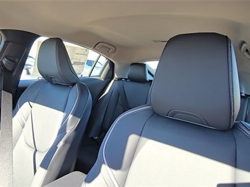 New 2026 Toyota Prius XLE image 14