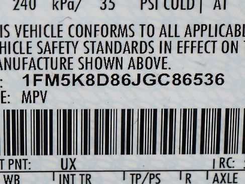 Used 2018 Ford Explorer XLT w/ Equipment Group 202A AWD/4WD image 30