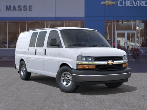 New 2026 Chevrolet Express 2500 RWD image 7