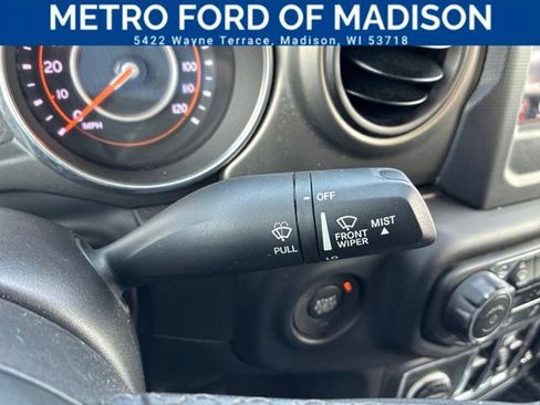 Used 2023 Jeep Gladiator Sport AWD/4WD image 36