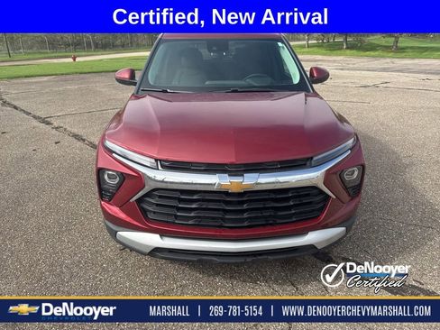 Used 2024 Chevrolet TrailBlazer LT w/ Convenience Package image 8