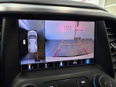 Certified 2023 GMC Acadia SLT w/ Elevation Edition image 18