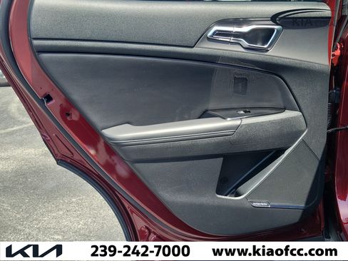 Certified 2023 Kia Sportage SX FWD image 13