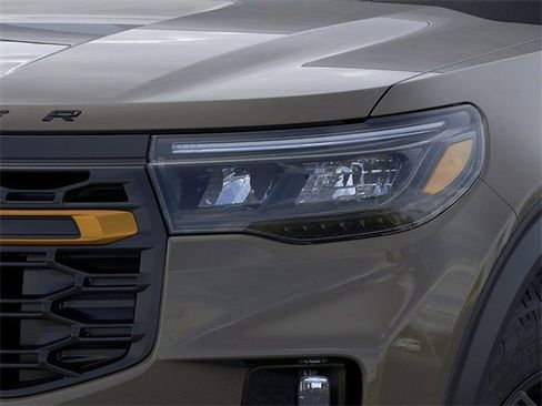 New 2026 Ford Explorer Tremor w/ Tremor Convenience Package image 18