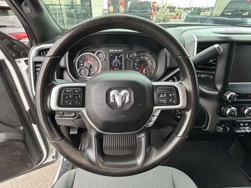 Used 2022 RAM 2500 Big Horn w/ Cold Weather Group AWD/4WD image 15