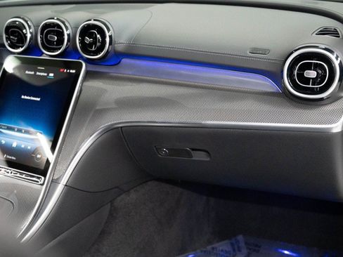 New 2026 Mercedes-Benz C 300 4MATIC Sedan image 17