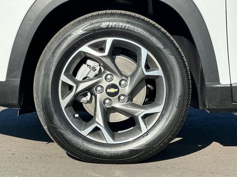 New 2026 Chevrolet Trax LT w/ Driver Confidence Package image 25