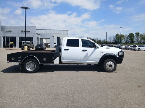 Used 2020 RAM 4500 Tradesman w/ Chrome Appearance Group image 9