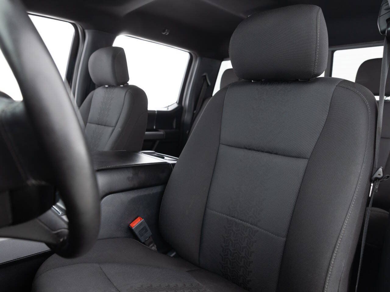 Used 2020 Ford F150 XLT w/ Equipment Group 302A Luxury AWD/4WD image 26