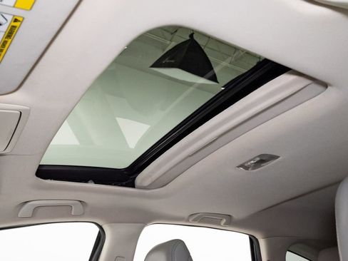 Used 2015 Honda CR-V Touring image 10