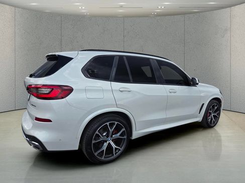 Used 2022 BMW X5 sDrive40i w/ M Sport Package RWD image 4