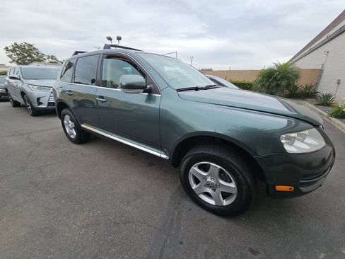 Used 2005 Volkswagen Touareg V6 image 2
