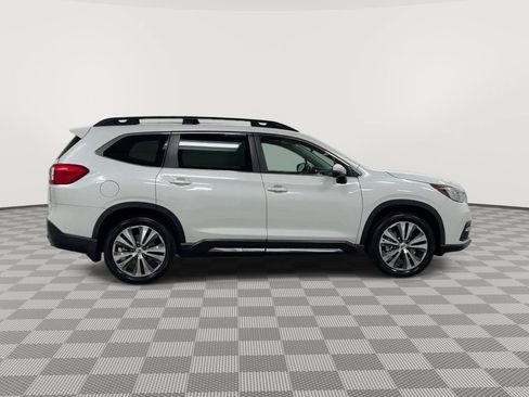 Used 2020 Subaru Ascent Limited w/ Technology Package AWD/4WD image 9