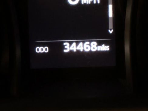 Used 2022 Toyota Camry LE image 18