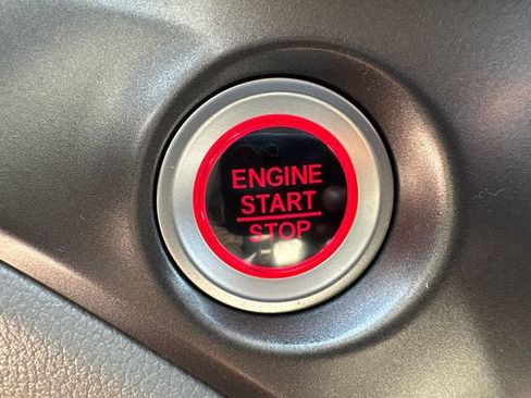 Used 2021 Honda Pilot LX image 29
