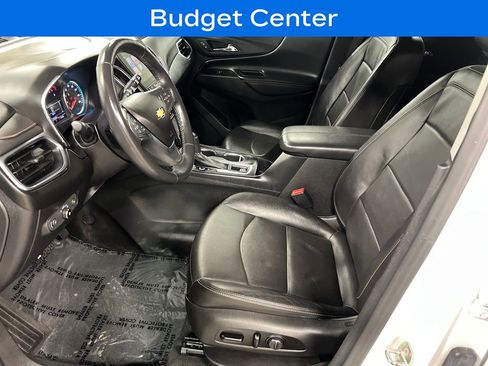Used 2018 Chevrolet Equinox Premier FWD image 12