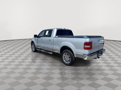 Used 2007 Lincoln Mark LT 4x4 image 8