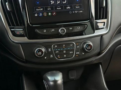 Used 2021 Chevrolet Traverse LT AWD/4WD image 29