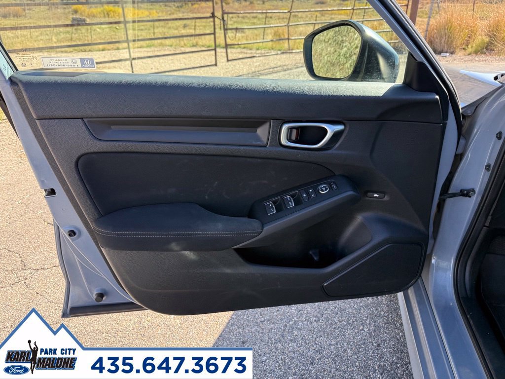 Used 2023 Honda Civic Sport image 12