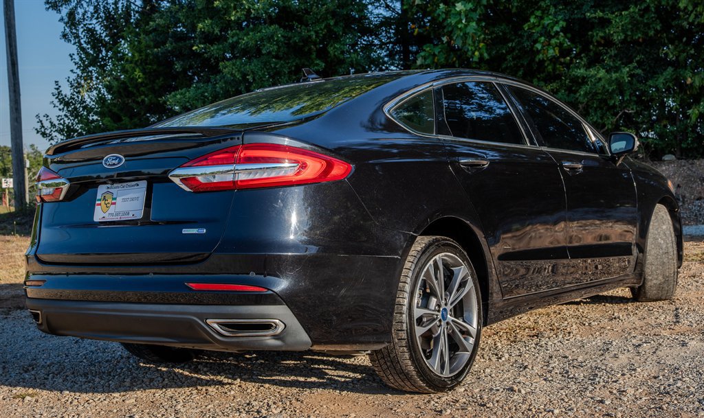 Used 2020 Ford Fusion Titanium AWD/4WD image 5