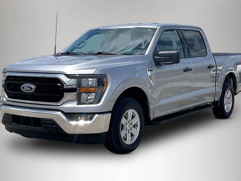 Used 2023 Ford F150 XLT RWD image 2