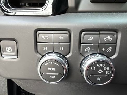 New 2026 GMC Sierra 1500 AT4X AWD/4WD image 13