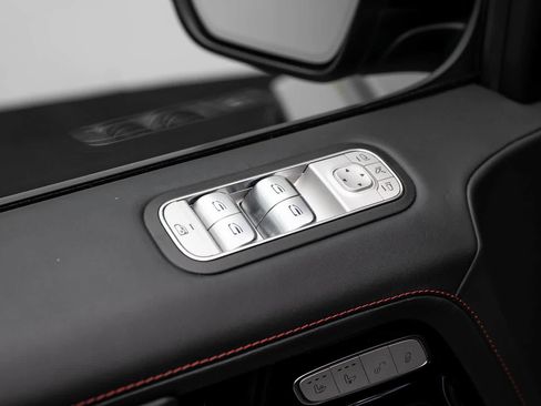 Used 2022 Mercedes-Benz G 63 AMG 4MATIC image 28