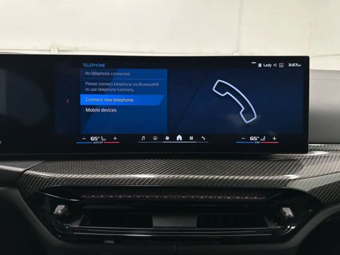 Used 2025 BMW M4 CS AWD/4WD image 32