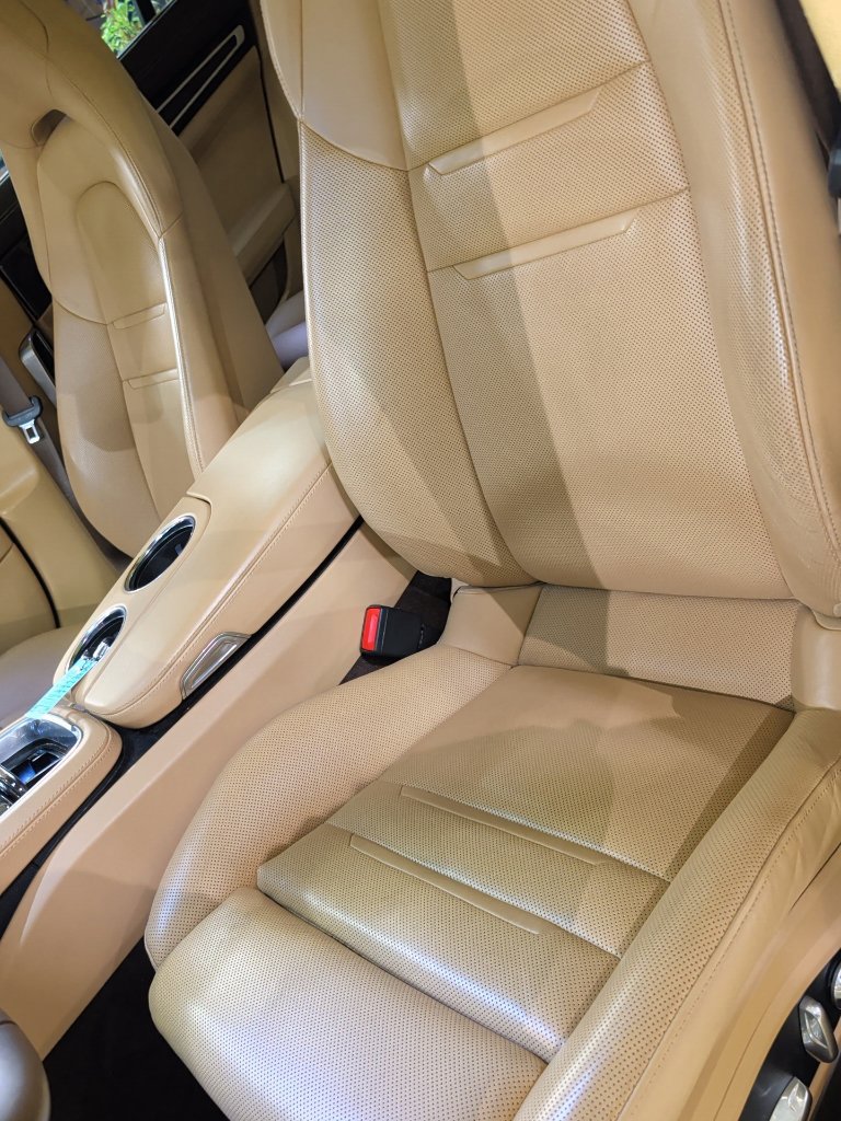 Used 2018 Porsche Panamera 4S AWD/4WD image 6