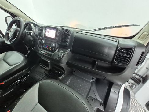 Used 2025 RAM ProMaster 2500 w/ Convenience Group FWD image 23