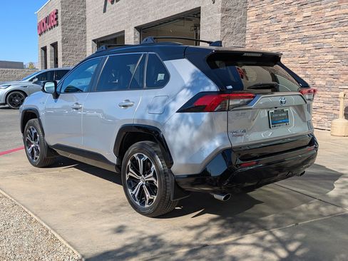 Used 2024 Toyota RAV4 XSE w/ Weather Package AWD/4WD image 4