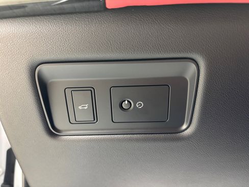 Used 2019 Land Rover Range Rover Sport HSE Dynamic AWD/4WD image 23